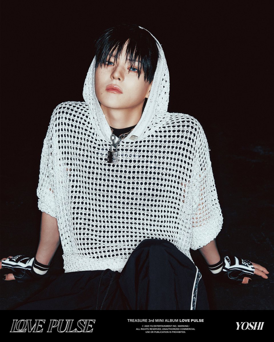 LOOK AT HIM 

#요시 #YOSHI #ヨシ