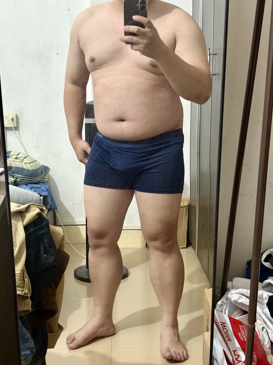 肥成猪之后就不太爱拍身材照了