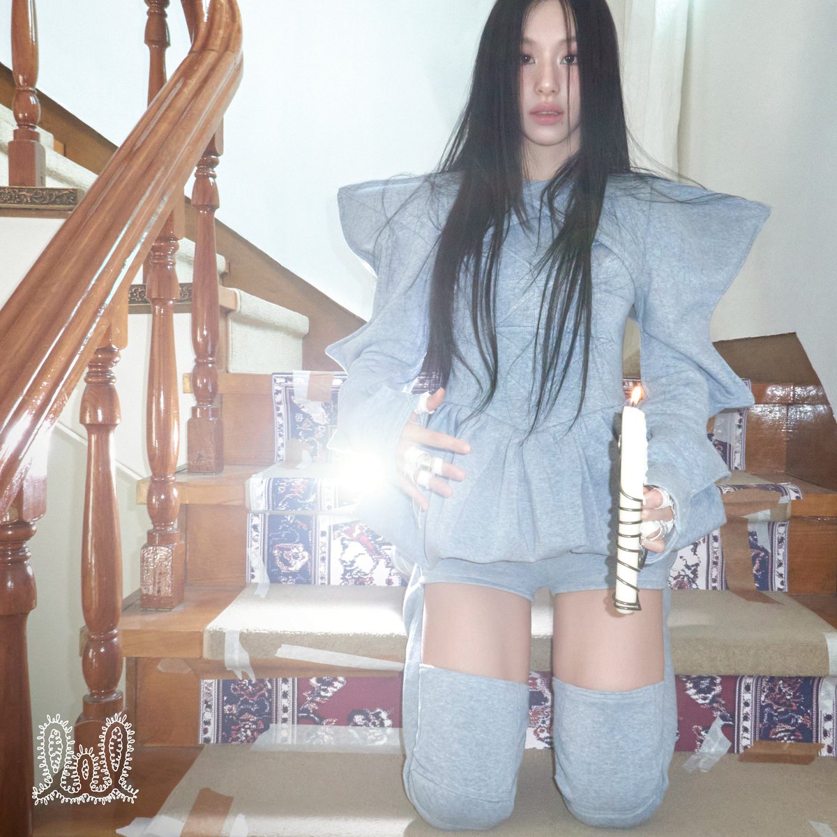 PopBase's tweet photo. TWICE's Chaeyoung unveils cover art to her upcoming solo album ‘LIL FANTASY vol.1.’ Out September 12th. https://t.co/XZxgMYmrcQ