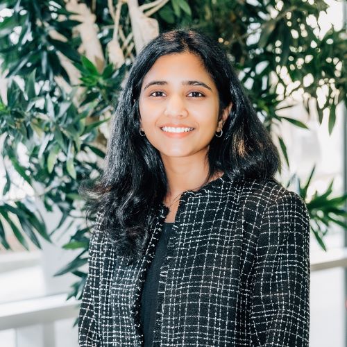 Michigan Pathology (@umichpath) on Twitter photo Congrats, Dr. Sanjana Eyunni (<a href="/MCP_Grad_Prog/">UM MCP Grad Program</a>) on earning her PhD! Her groundbreaking work reveals how FOXA1 mutations & NSD2 reprogram the prostate cancer epigenome, uncovering new therapeutic targets for advanced disease.  michmed.org/qNDDM Congrats, Dr. Sanjana Eyunni (<a href="/MCP_Grad_Prog/">UM MCP Grad Program</a>) on earning her PhD! Her groundbreaking work reveals how FOXA1 mutations & NSD2 reprogram the prostate cancer epigenome, uncovering new therapeutic targets for advanced disease.  michmed.org/qNDDM