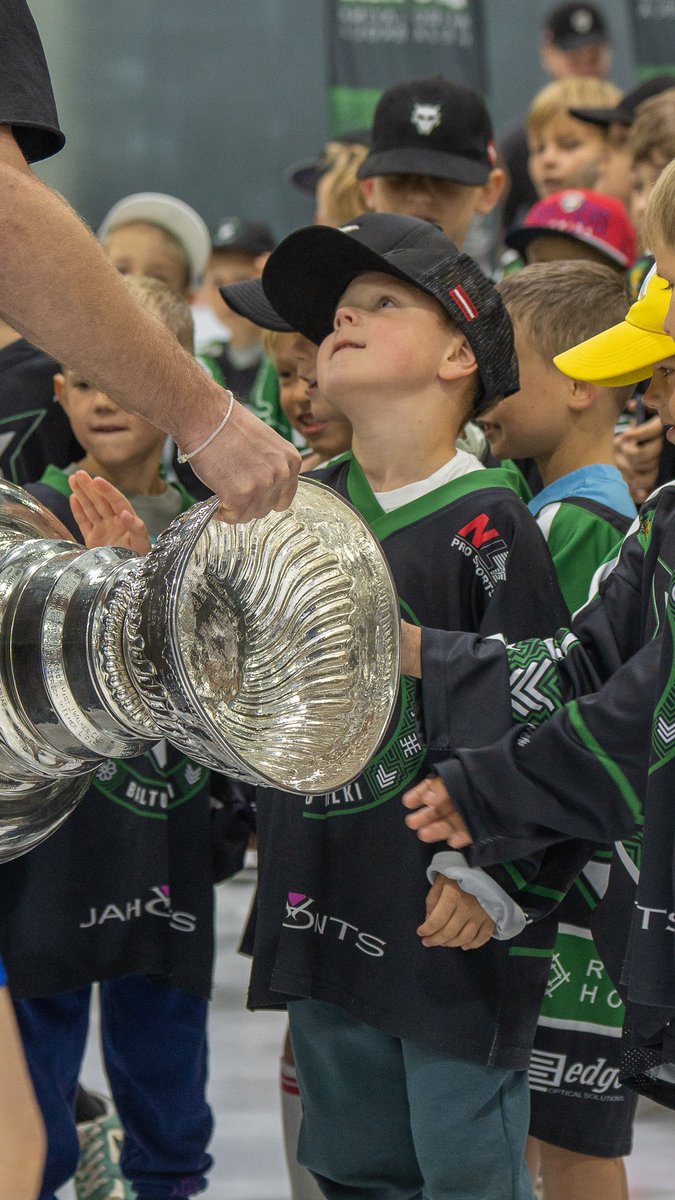 Latvija 🇱🇻 2025.gada 11.augusts
#stanleycup #floridapanthers