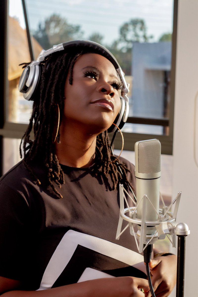 WeziVMhone's tweet photo. I’ve been a fan of @thenameisMag44 for many years &amp; I am humbled to have been featured on the song “Successful” on the album ‘Mr. Mando’ 

Below is the link to the visualizer
👉🏿 https://t.co/KGHa9UT0zc https://t.co/M0ucw3hhgg