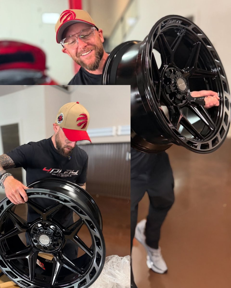 TRX by @themilefivecollection on our 4P55's!  22x10 in stock NOW!  
@tunerworks
@4playwheels
@oraclelights
@hookproductsusa
@rallyarmor
@tuxmatinc
@refineautomotivesalon

#4playwheels #ram #trx #ramtrx #liftedtrucks #tunerworks #4p55 #4p #4pwheels #milefivecollection