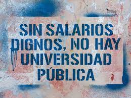 Hoy deberíamos estar iniciando las clases en todas las universidades pero no podemos. 
Estamos realizando un Paro Nacional Universitario porque las políticas del gobierno de Milei nos están destruyendo. 
Para ganar lo mismo que en noviembre 2023 necesitaríamos un 45% de aumento.