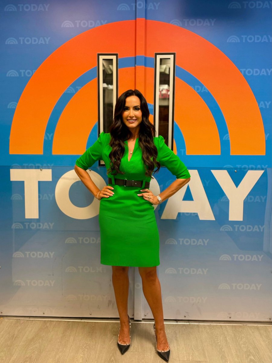 KimPerell's tweet photo. It’s happening! 🎉 Catch me on the TODAY Show this morning! 

My new book Mistakes That Made Me a Millionaire is out and I’m sharing the biggest mistakes I made on my journey to success! 

Grab your copy 👉 https://t.co/5y2OYOK5Qo https://t.co/5k9uxIFSaE