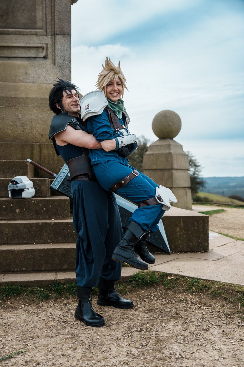 IxtranCosplay's tweet photo. Happy Birthday, Cloud!
Cloud - @angelgotchi
#CloudStrife #ZackFair #Zakkura #Cosplay #CosplayPhotography #LocationShoot #FinalFantasy #FF7 #FF7R #FinalFantasy7 @SquareEnix @finalfantasyvii https://t.co/ugZYV4DEgy