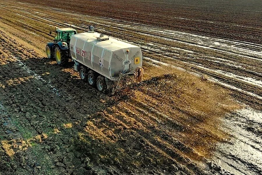 WetTribe's tweet photo. 1-5% of the microplastics pass through treatment plants and end up in treated wastewater, 80% end up in the sludge, which is used as a fertilizer applied to farmland, where it is washed into drains, rivers, and the sea. #WetTribe #TidetotheOcean #MicroplasticsMonday #OceanPlastic https://t.co/t7gA4gC11V