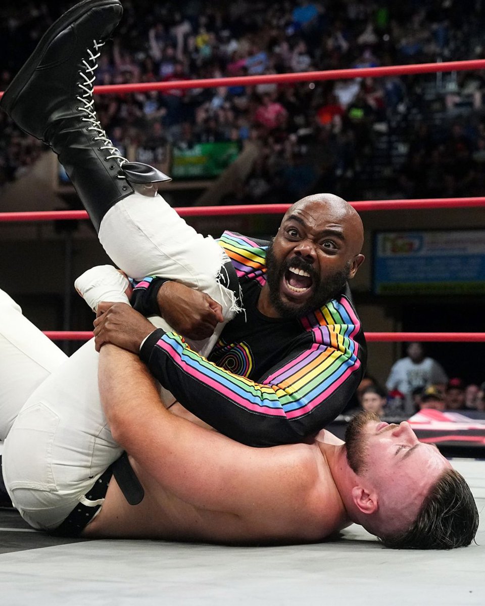 AEW on TV tweet media