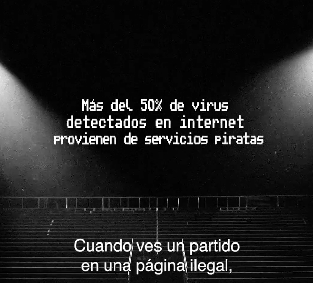 GradaBpro's tweet photo. 🏴‍☠️LaLiga inicia una nueva campaña contra la piratería audiovisual: Tú tienes fútbol pirata. Ellos te tienen a ti.  

⚠️ Cuando ves un partido en una página ilegal abres tu vida y sabrán todo de tí..podrán vaciar tu banco y suplantar tu identidad.