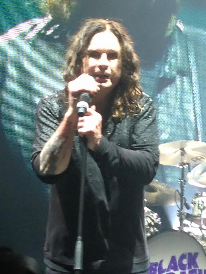 TodClark's tweet photo. @OzzyOsbourne Photo I took using my cellphone camera on 2/13/16 @MandalayBay on the @BlackSabbath THE END tour. https://t.co/LOMUoKlImH