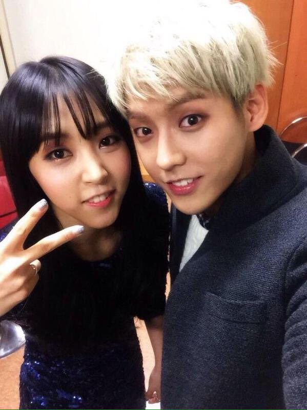 npomvtt's tweet photo. Moonbyul do MAMAMOO e Huta (Lee Minhyuk) do BTOB https://t.co/IOr45XtQQT
