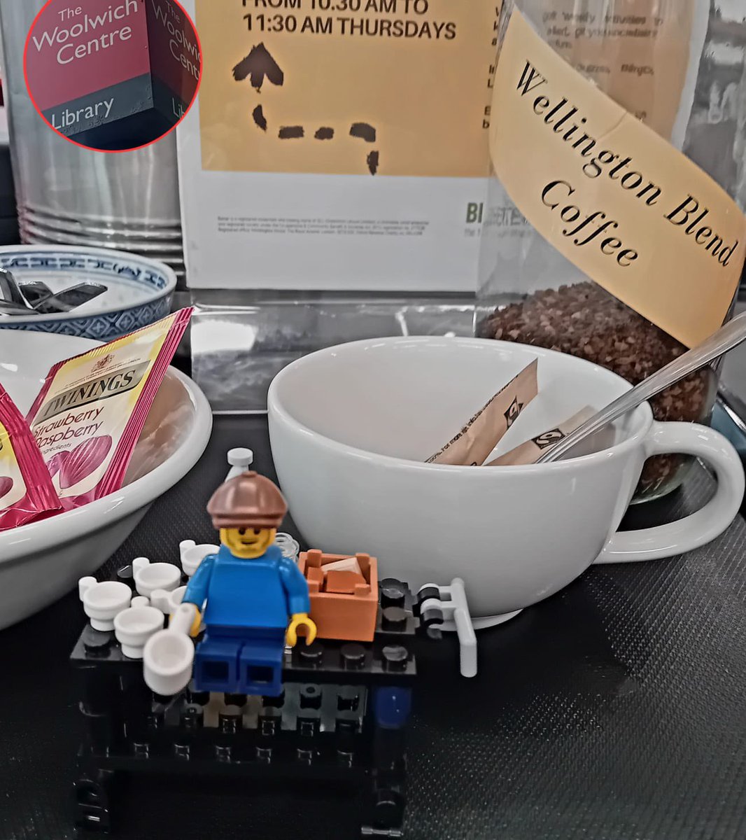 WoolwichLibrary's tweet image. Some photos from our weekly #CoffeeMorning! Everyone enjoyed making things out of LEGO - it isn't just for kids. Come along every Thursday from 10am - 11.30am to become an architect, or just start building! ☕️ @GreenwichLibs @Royal_Greenwich @Better_UK #LoveYourLibrary