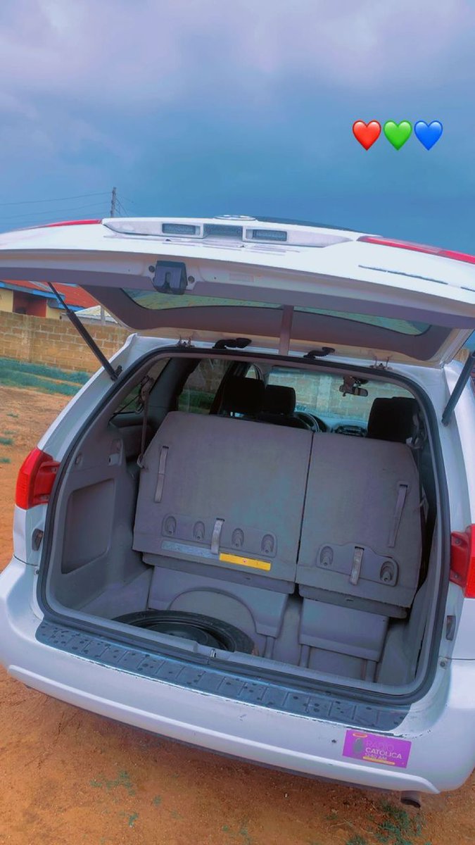 4showOfNation's tweet photo. Very Neat Toyota Serena Available In Ekiti 

#CHIVIDO2025 https://t.co/uk8ir3nW4l