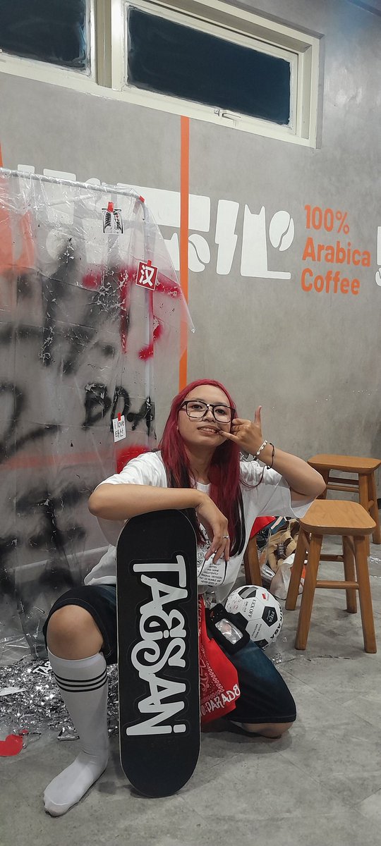 Shnazugawa_'s tweet photo. Taesan's bday event cafe recap. Spot fotonya asli keren semua. Event cafe terniat yang kudatenginn 💕🔥

#810PARADE
#REDHEADTAESAN
#태산 #汉东旼
#태산 #TAESAN
#HAPPY_TAESAN_DAY 
@nootnbubbly @810PARADE https://t.co/CGaZD6t7N4