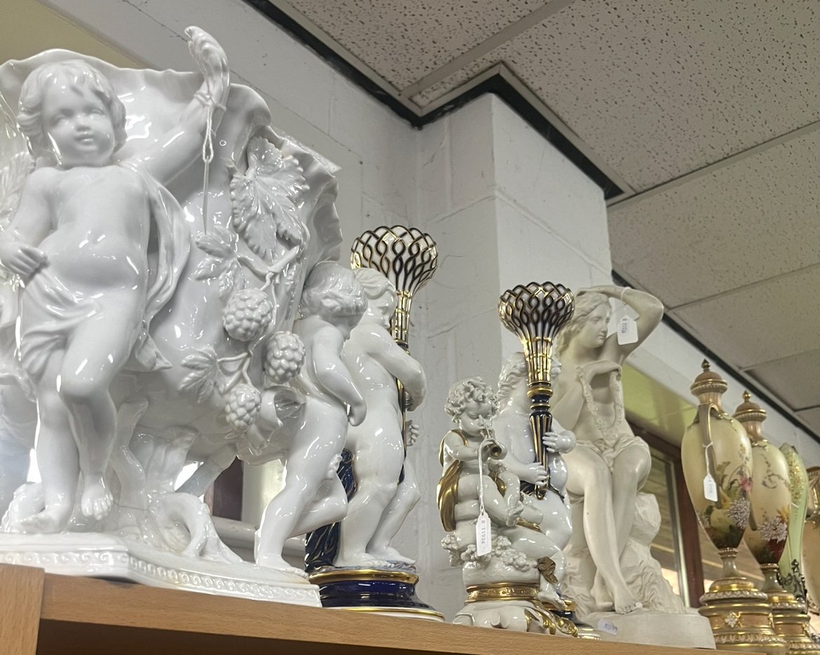 Auctionwint's tweet photo. 🏺 We had a wonderful day at Monday’s weekly auction! One of the standout moments was a huge collection of ceramics featuring beautiful pieces from Royal Worcester, Royal Crown Derby, Torn Vienna, Copeland Spode, and more.

Across numerous lots, this impressive collection achieved a fantastic total hammer price of £15,719!

📅 Don’t forget – we offer weekly free valuations every Thursday from 10am to 4pm at the Lichfield Auction Centre, Fradley Park. Bring along your antiques, collectibles, jewellery, art, and more — our specialists will be happy to help you discover their value.

📞 Call us to book your appointment: 01543 251081