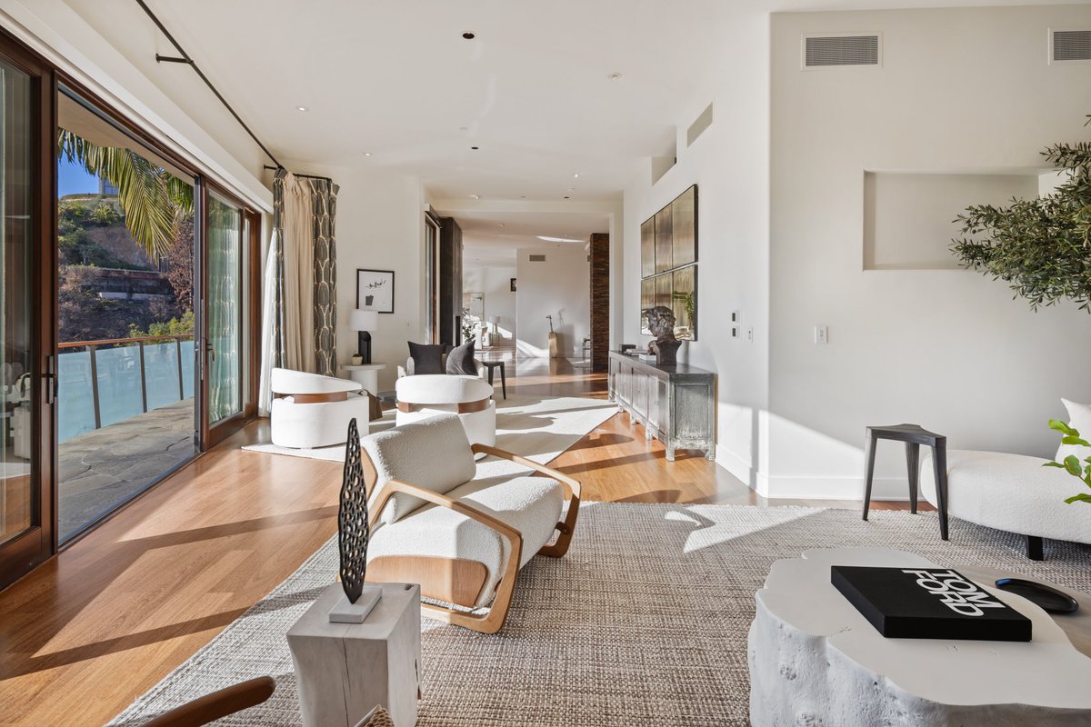 FotoBase_VN's tweet photo. FotoBase provide full real estate photo &amp; video editing services: HDR/Flambient/Single Editing, Twilight, DTE, Retouching, Virtual Staging, Video Editing…
Gmail: fotobase.vn@gmail.com
Website : https://t.co/VvuSHGxKur
WhatsApp: +84 903 443018

#realestate #realestatephotography https://t.co/X5tHOnuMF0