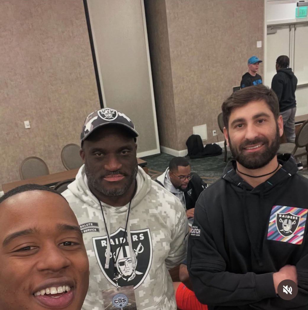 thestreetcoach_'s tweet image. Will be on the road this season. Look forward to reconnecting with you guys. Thank you for your hospitality 🙏🏾 @DraftDiamonds @draftprep 

#DraftPrep