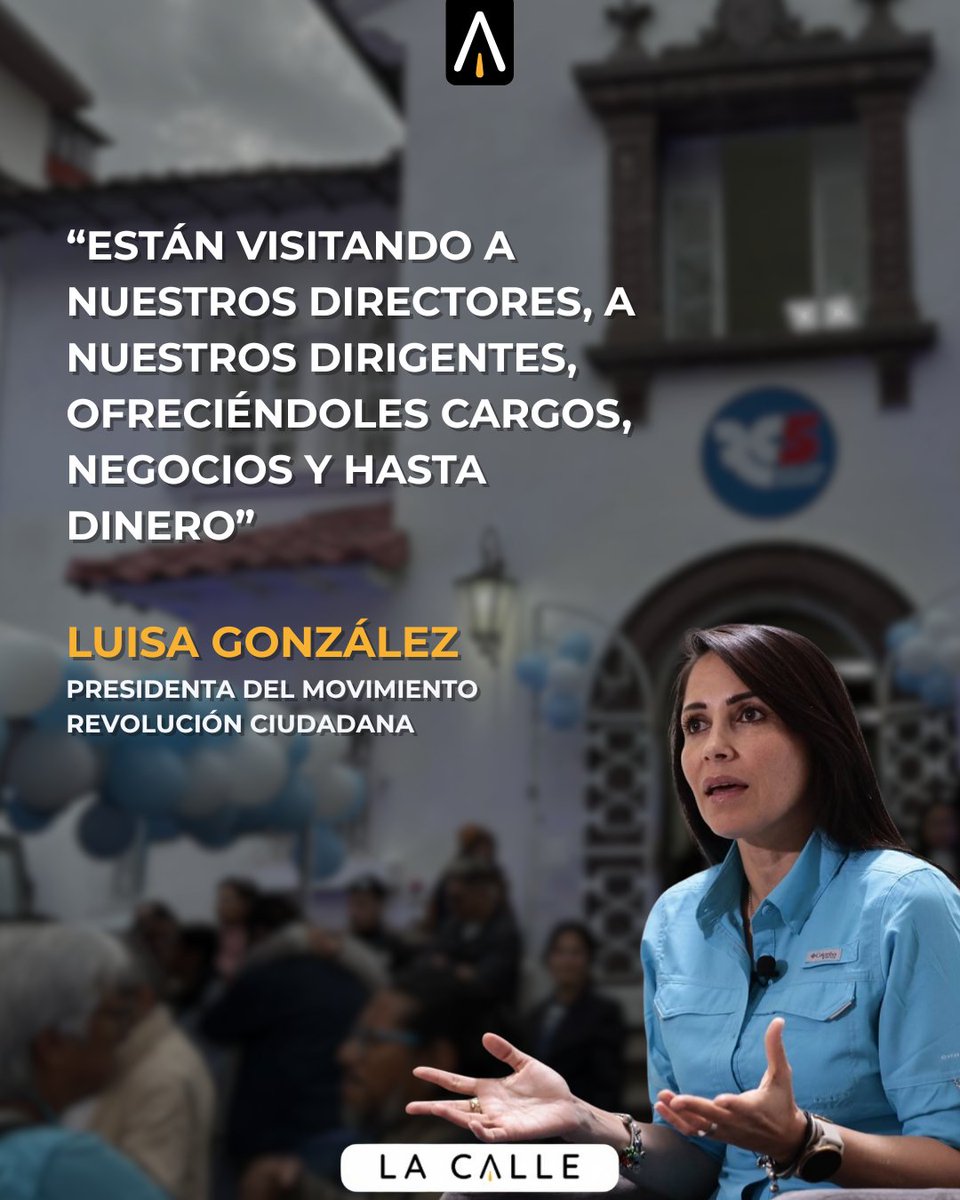 radiolacalle's tweet photo. 📌¿Compra de votos? 🧐

La presidenta de la @RC5Oficial y excandidata presidencial, Luisa González, denunció que desde el gobierno se intenta negociar con dirigentes y miembros del movimiento político.

"A pesar de todo esto, no lo han logrado y no lo van a lograr", puntualizó. 

¿Existirán más 'camisetazos' en la Revolución Ciudadana? 🤔

#LuisaGonzalez #RevolucionCiudadana