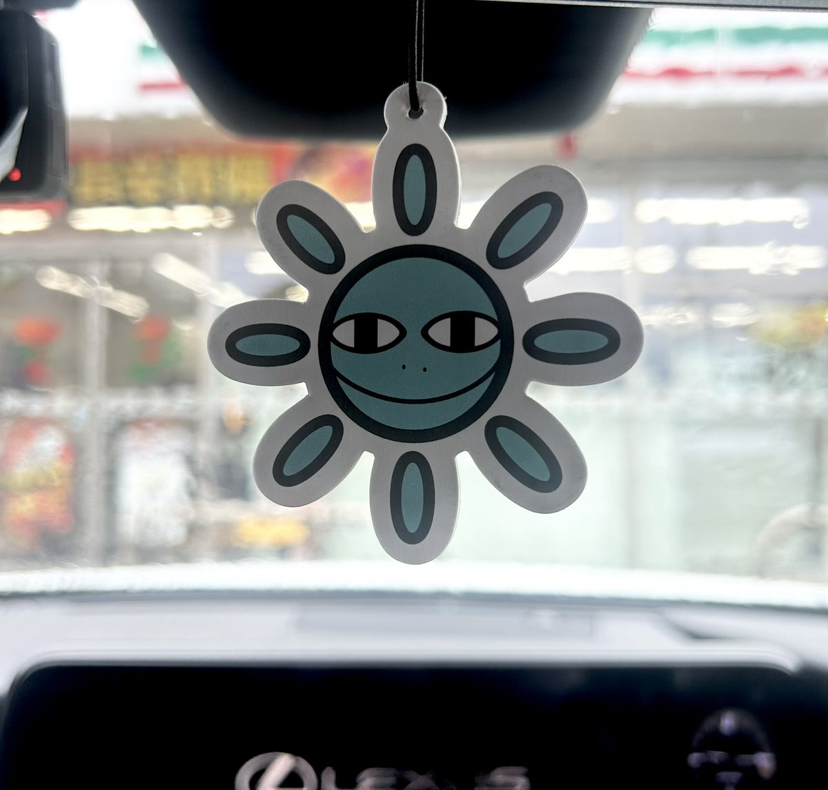 ta1yoさんのグッズいいね！初めて買ったわ