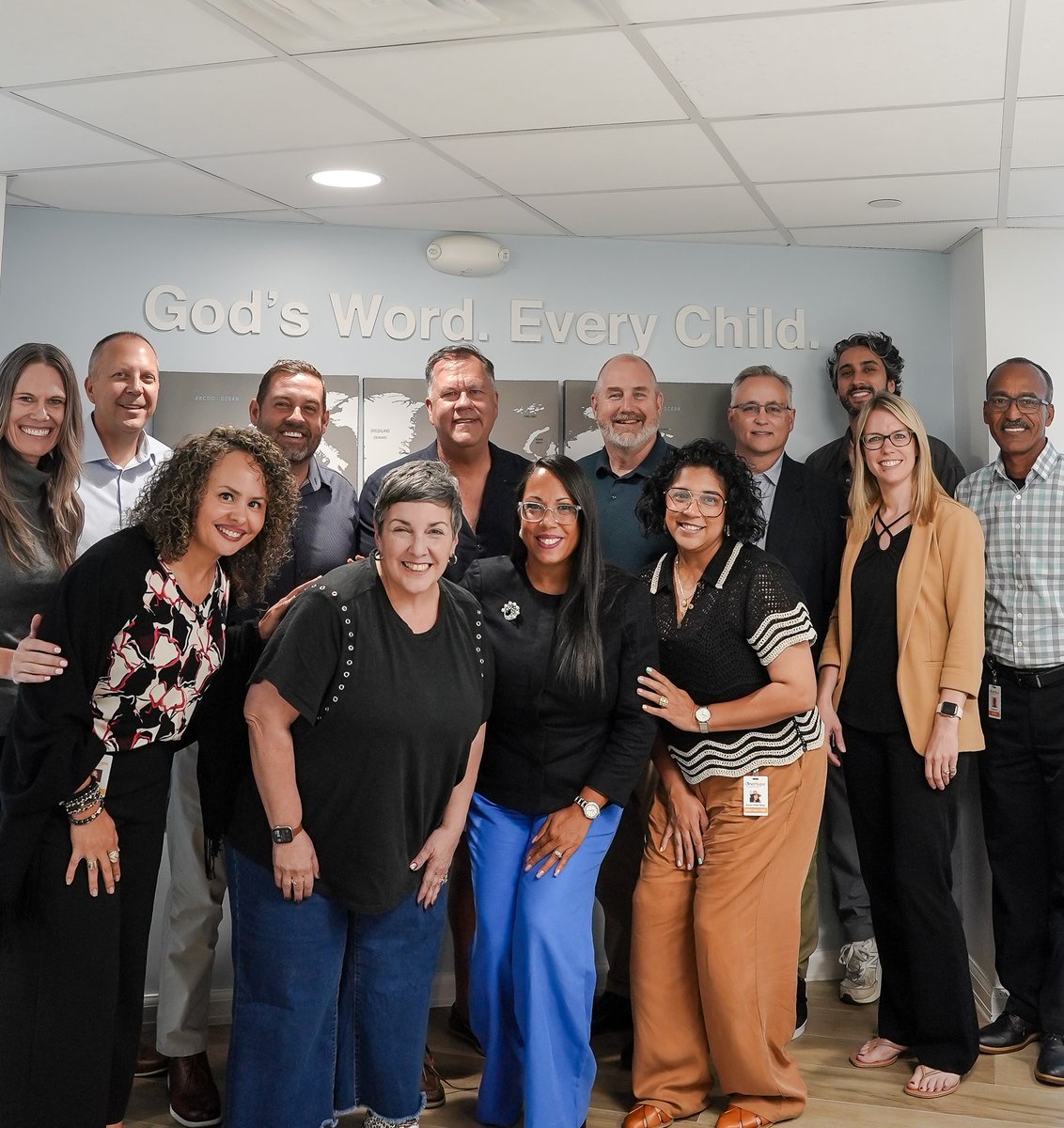 robhoskins's tweet photo. Last week, we gathered with @thechosentv and Come and See Foundation for strategic planning that strengthened our commitment to reaching the next generation worldwide. I’m so excited to see what the Lord continues to do through this collaboration. #TheChosen #OneHope https://t.co/2Qeud070oe