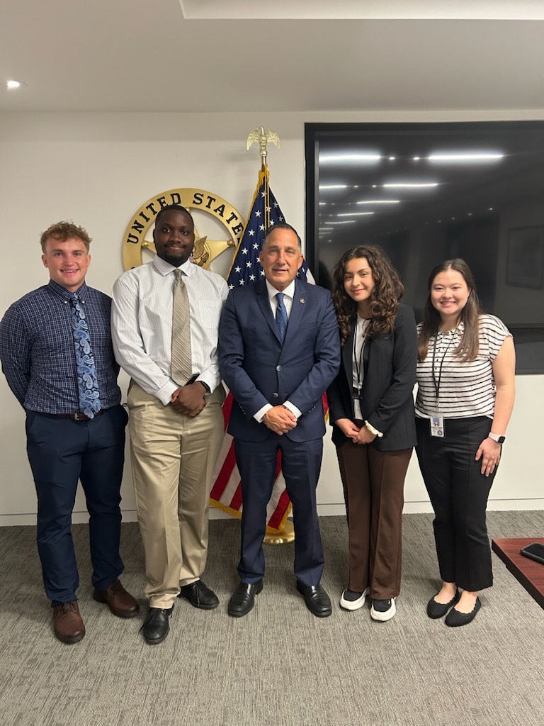 Over this summer, USMS IT interns assisted all sixteen divisions at HQ. They resolved tech issues for 5,000+ employees, aided system integrations, managed data migration, and engaged with specialized units. The U.S. Marshals Service thanks them for their dedication.

#USMarshals