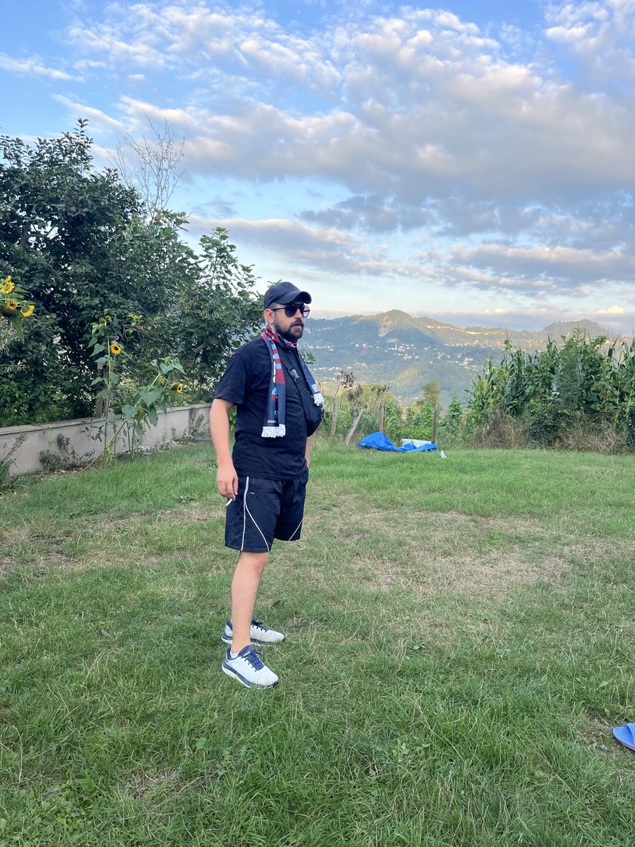 Geliyoruz 🏴‍☠️📢✊🏼 #TrabzonluGençler