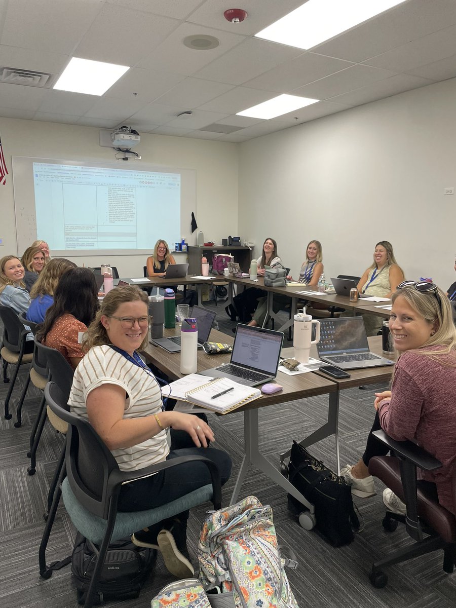 Lauren McArdle tweet media