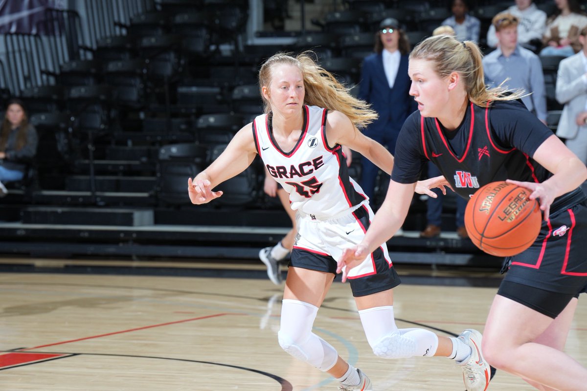 Wishing sophomore, Becca Gerdt, a very happy birthday! Becca has always brought a positive outlook and outstanding work ethic to the table ever since joining our program last fall. We are so blessed to have Becca as a part  of our program! 

Happy Birthday #25! 🥳🎂🥳🎂