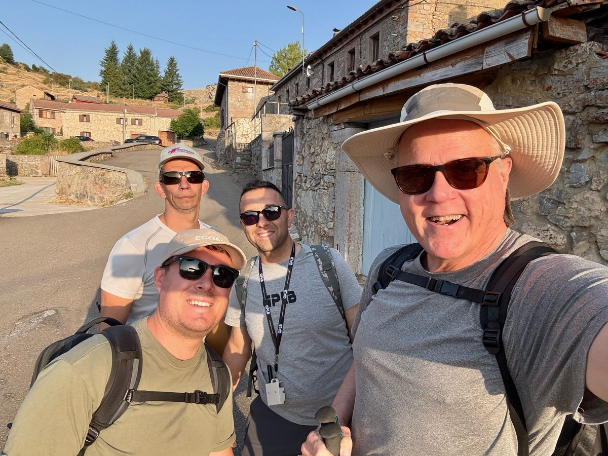 John KH6RF/KL7 tweet media