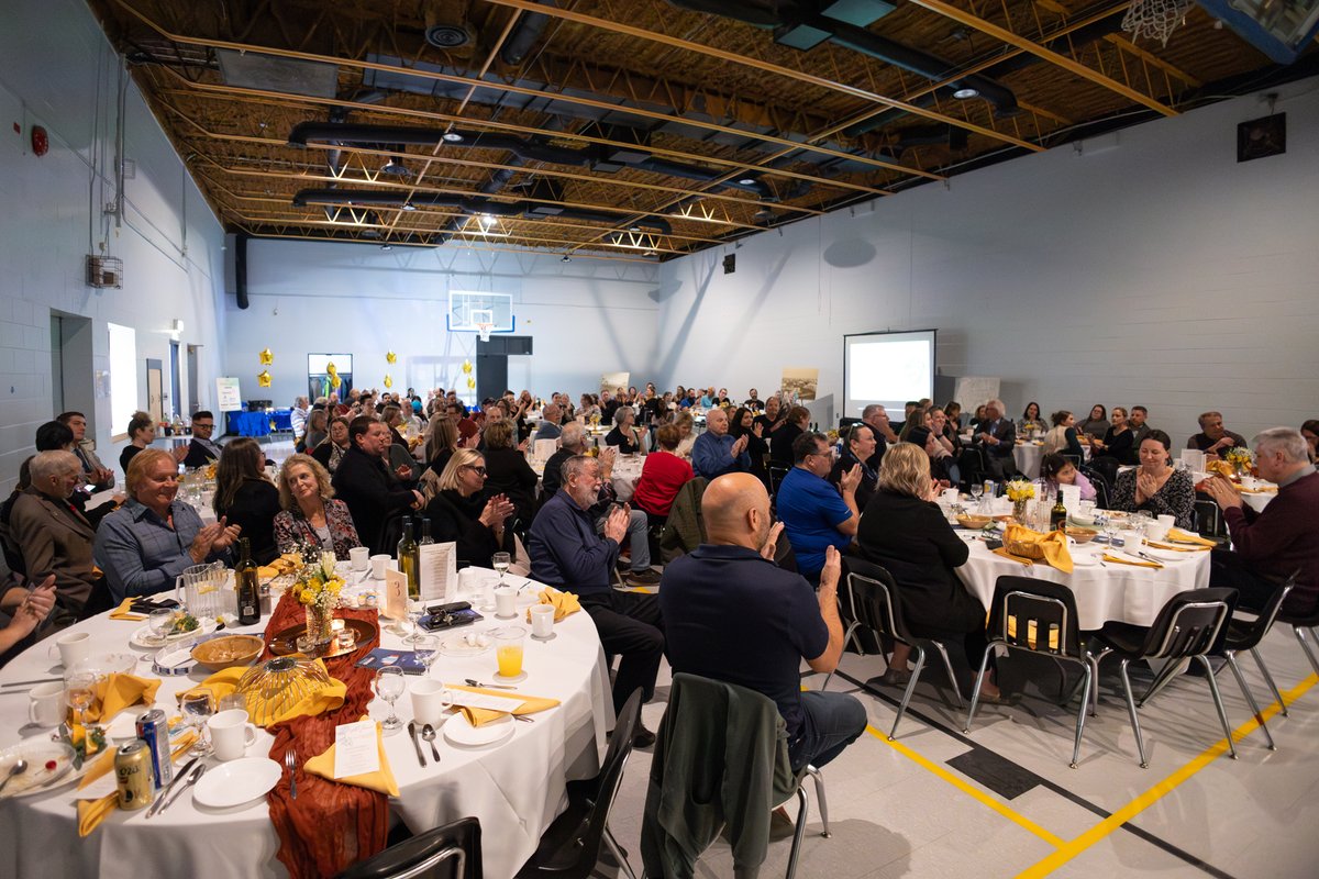 GCWCCWpg's tweet photo. The Above &amp; Beyond Awards will now honour not just volunteers, but staff members who go above and beyond!💛

Start thinking about your nominations for both groups.

Forms coming later this month! https://t.co/AZwDHyvnBO