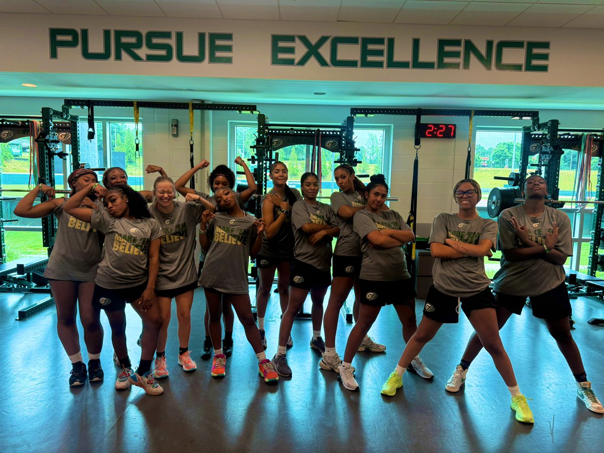 Great 1st week , Excited for Week 2 
LET’S GO 🐻💪

#ClawsOut
#MakeHistory