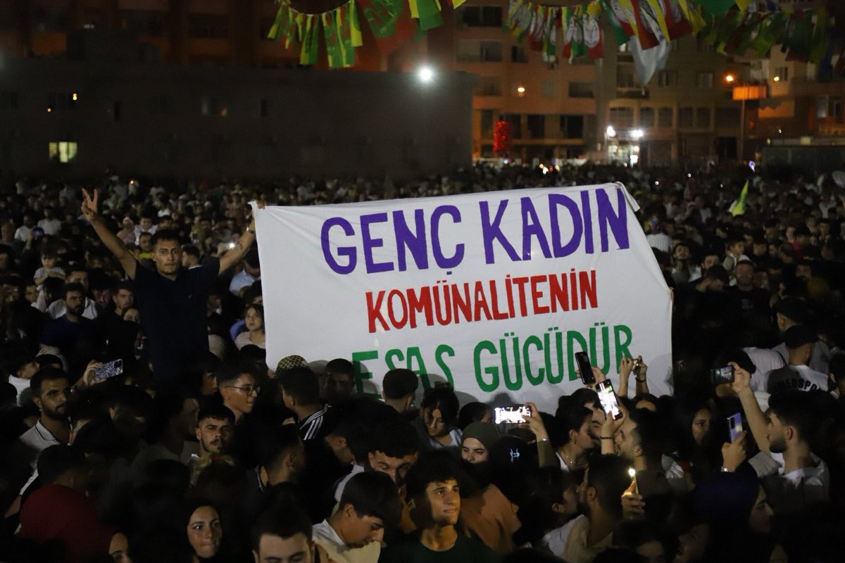 DEM Genç Kadın tweet media