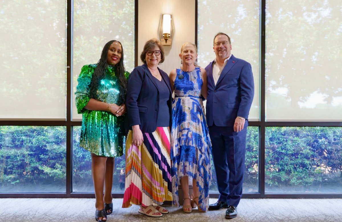 Shoes That Fit tweet media