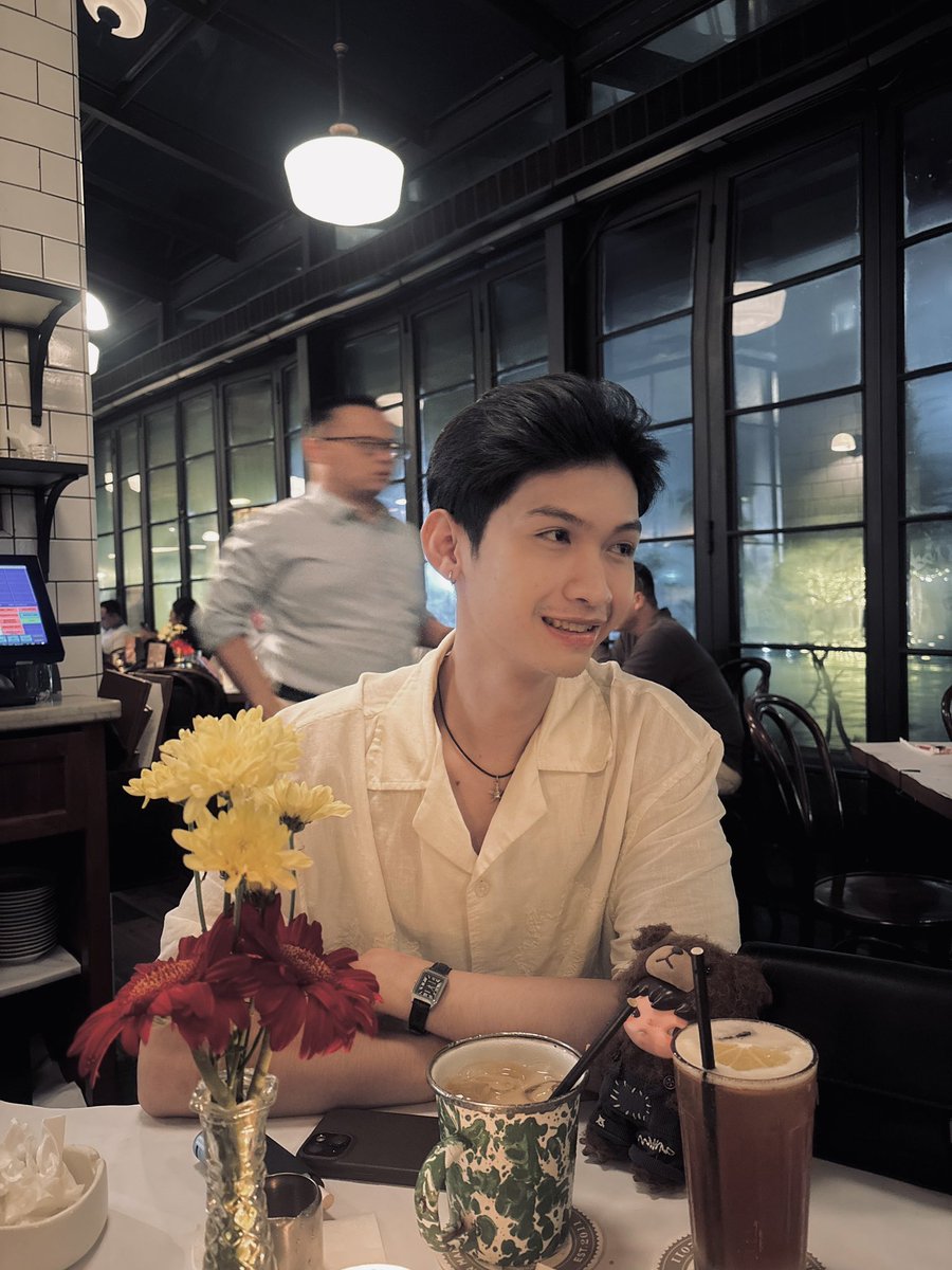 jaexbin's tweet photo. next dinner sama siapa ya? https://t.co/e9evNCdcFW