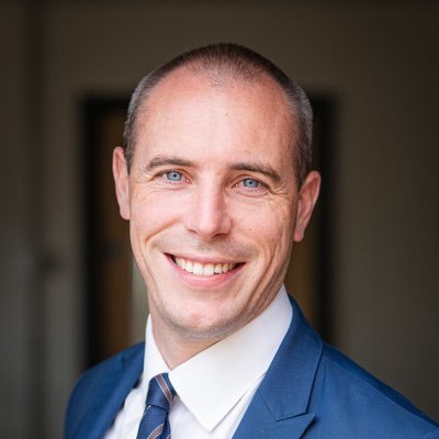 edaptuk's tweet photo. 🌞 Our Summer edition of Policy Insights is out now:

https://t.co/kq7p9fsQfk

📜 Featuring reports on teacher support plans being misused

✏️ Blog posts of the month from @Mr_Crome @_MissieBee @CoreySnuggs

🎤 Podcast of the month 'Mind the Gap' featuring @teacherhead and @Emma_Turner75