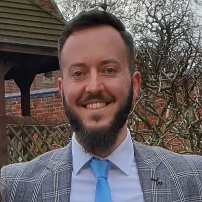 edaptuk's tweet photo. 🌞 Our Summer edition of Policy Insights is out now:

https://t.co/kq7p9fsQfk

📜 Featuring reports on teacher support plans being misused

✏️ Blog posts of the month from @Mr_Crome @_MissieBee @CoreySnuggs

🎤 Podcast of the month 'Mind the Gap' featuring @teacherhead and @Emma_Turner75