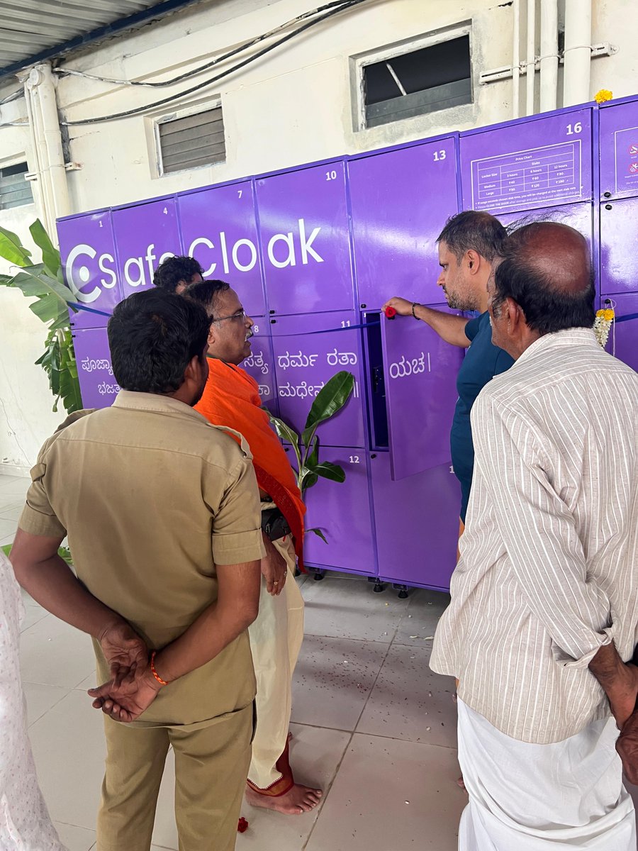 safecloak's tweet photo. 🙏 New milestone! #SafeCloak #SmartLockers now @ @srsmutt – giving pilgrims safe, private luggage storage. This is just the start of bringing hassle-free storage to temples & pilgrimage hubs across India.
#Luggagelockers #Digitallockers #MantralayamMutt #SriRaghavendraSwamy https://t.co/aecvck9MPs