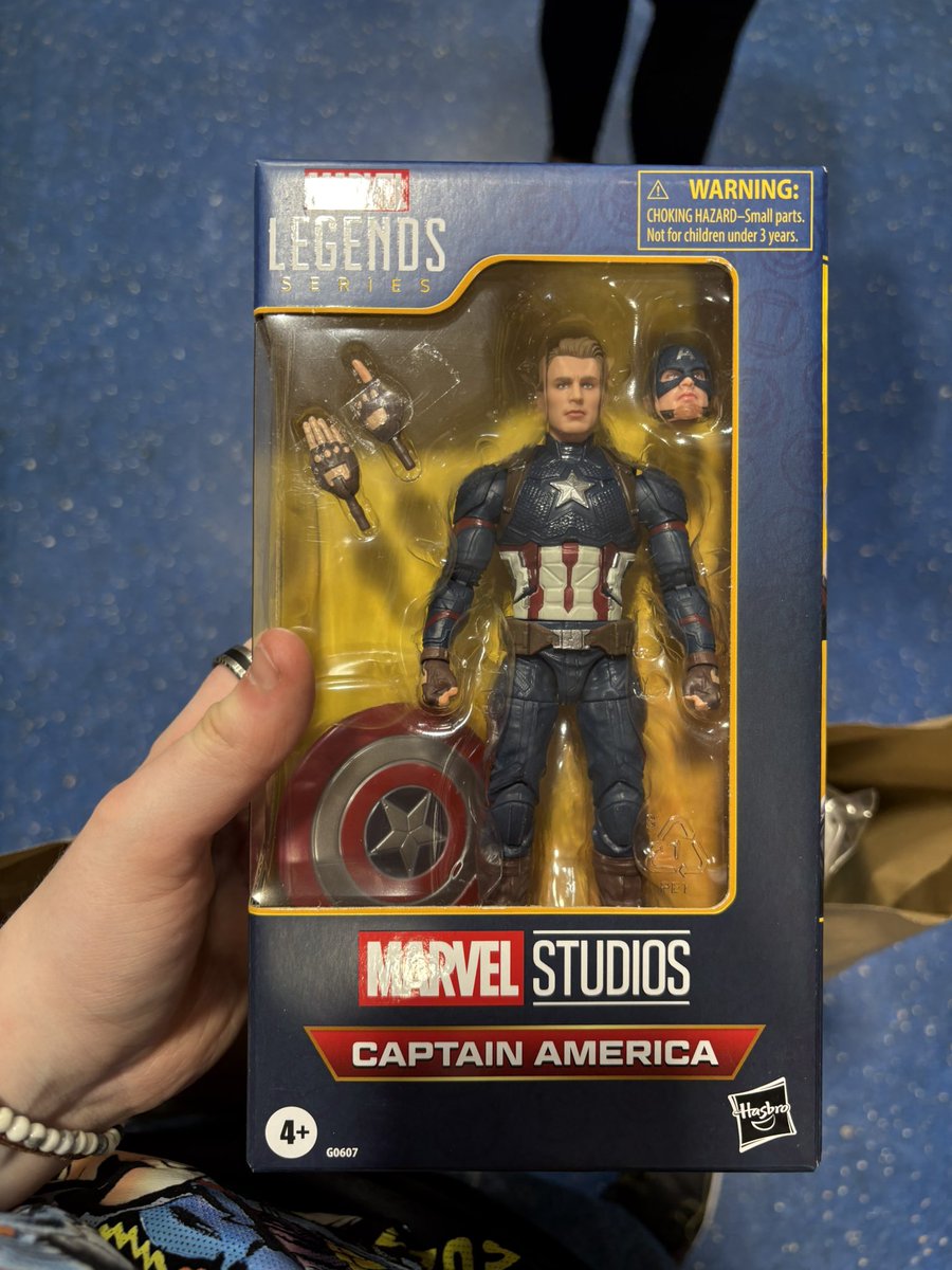 captbowie's tweet image. #score