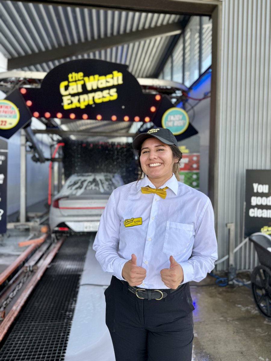 thecarwashexp's tweet photo. 📚 Get Back to School clean with The Car Wash Express! Start the year fresh with a shiny ride and good vibes. Have a great school year! 🚗✨ 

#BackToSchool #CleanCarFast #TheCarWashExpress #SanAntonioCarWash https://t.co/i3jt3HaLDp