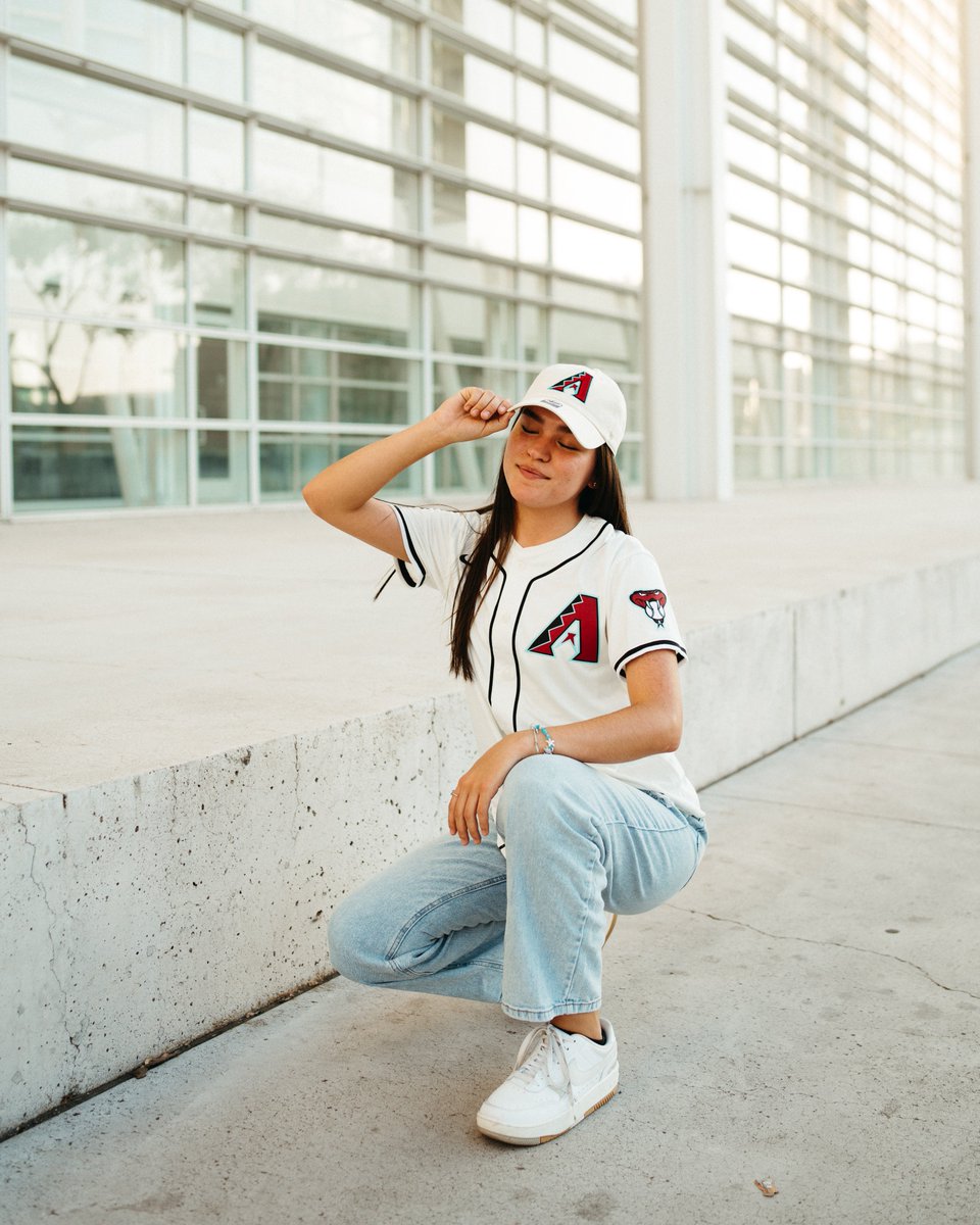 Happy post-sweep Monday to all who celebrate. 😏⚾