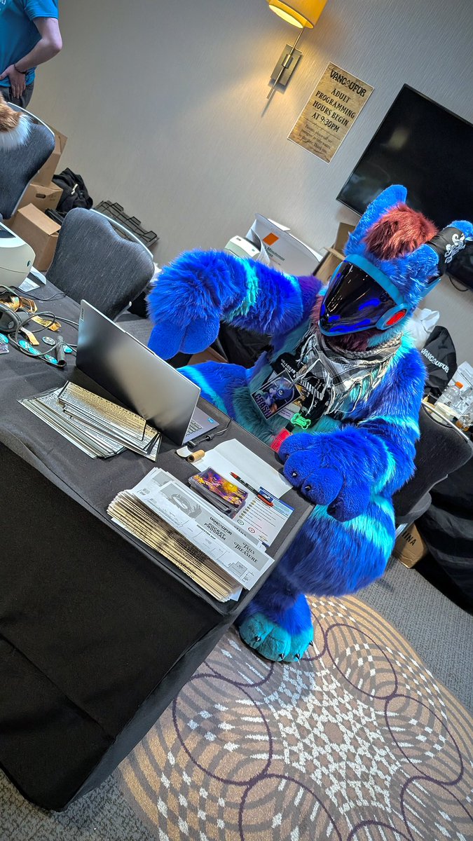 CrashInferna's tweet photo. Did you know that Protogens are in fact NOT windows compatible? Hard learned lesson…maybe put it in rice? 

#furry #fursuit #vancoufur #protogen https://t.co/dK1TGpkSmR