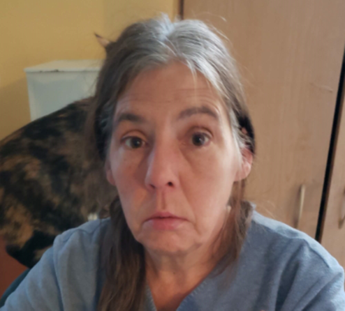 YRP's tweet photo. MISSING PERSON FROM NEWMARKET

Vicki, 59
- Last seen on Wednesday, July 23, 2025, in the area of Yonge Street and Sawmill Valley Drive, Newmarket
- 5’8”, 150 lbs, long grey hair, brown eyes, missing front teeth, speaks with a lisp
- Known to frequent the Bradford area
- Please call 1-866-876-5423 ext 7141 if you have any information
#GO25251685