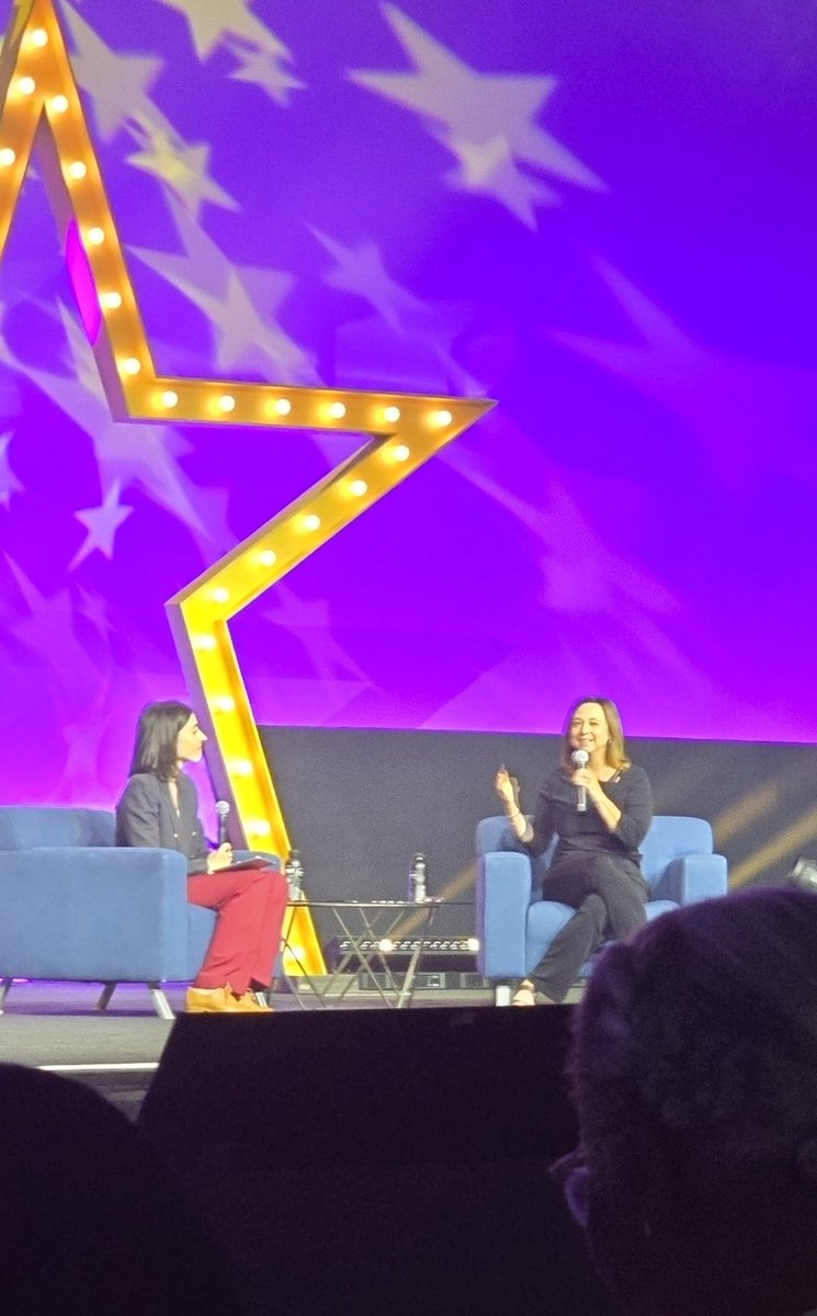 EventeurChi's tweet image. Amniverts Unite 💚🌺 Sharing what I wish you knew and giving opportunities for understanding more and accommodating everyone. #teamnorms #bestevents