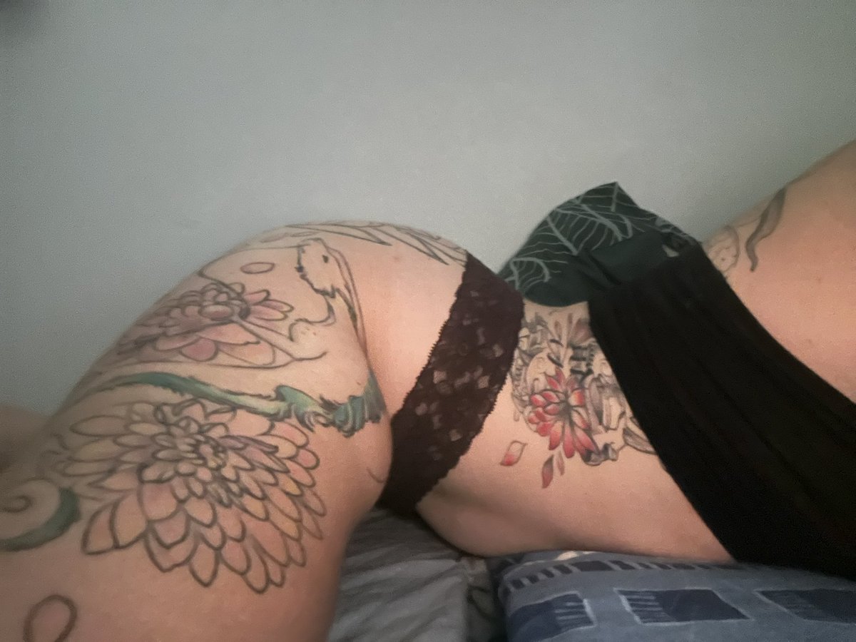 Asmodeus69lust's tweet photo. https://t.co/lcrFHJ0xUL