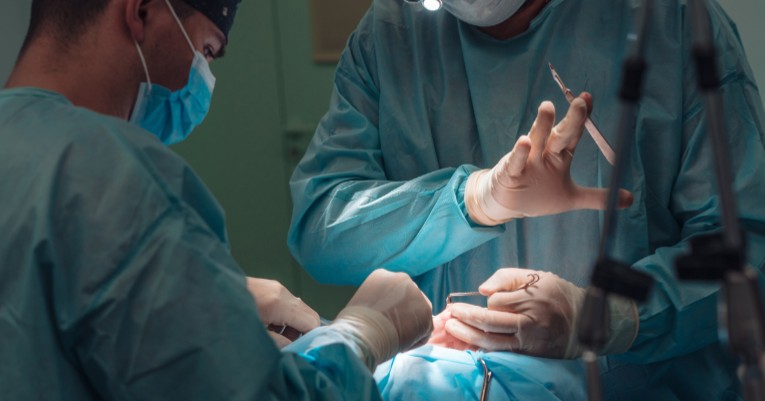 DTANews's tweet image. Platelet-rich fibrin (PRF) is showing promise as a material in sinus augmentation. Research indicates PRF accelerates healing, enhances bone formation, and reduces residual graft material. Click the link to access the full report: bit.ly/47qud4u 

#sinusaugmentation #PRF