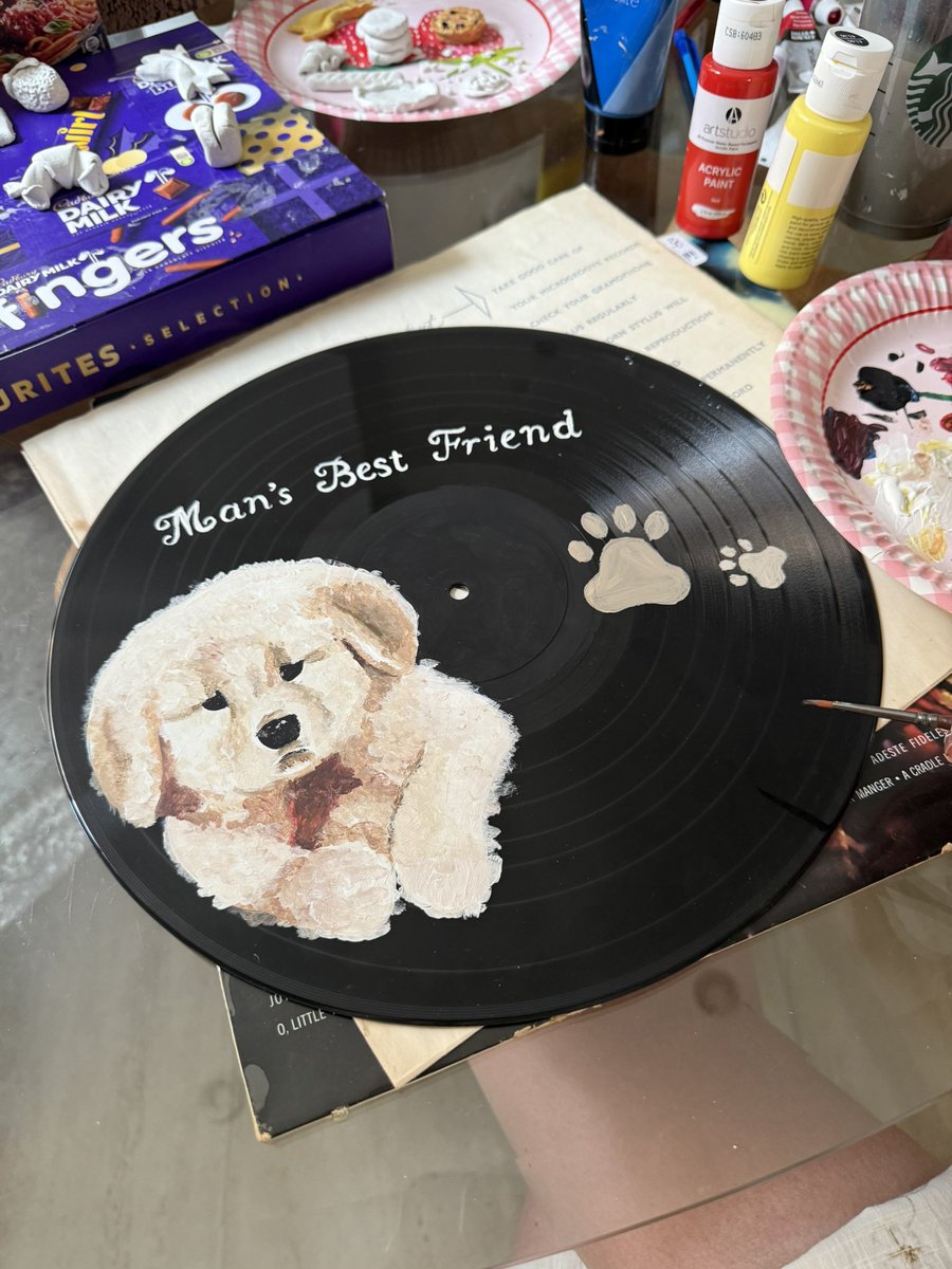 Lee 💋 (@sabbymybby) on Twitter photo couldn’t wait for all my mbf vinyls to arrive, so i made my own🐾❤️ <a href="/SabrinaAnnLynn/">Sabrina Carpenter</a> <a href="/TeamSabrina/">Team Sabrina 💋</a> couldn’t wait for all my mbf vinyls to arrive, so i made my own🐾❤️ <a href="/SabrinaAnnLynn/">Sabrina Carpenter</a> <a href="/TeamSabrina/">Team Sabrina 💋</a>