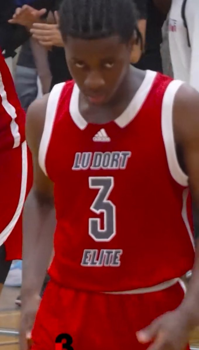 David Harmon 🍁⏰ (@david_harmon) on Twitter photo (2027) 6’3 Daven Larosiliere has been flying to the basket and drawing fouls on Ontario.
8 free throw attempts already early in 2nd quarter has his <a href="/BasketballQc/">Basketball Québec</a> squad tied early (2027) 6’3 Daven Larosiliere has been flying to the basket and drawing fouls on Ontario.
8 free throw attempts already early in 2nd quarter has his <a href="/BasketballQc/">Basketball Québec</a> squad tied early