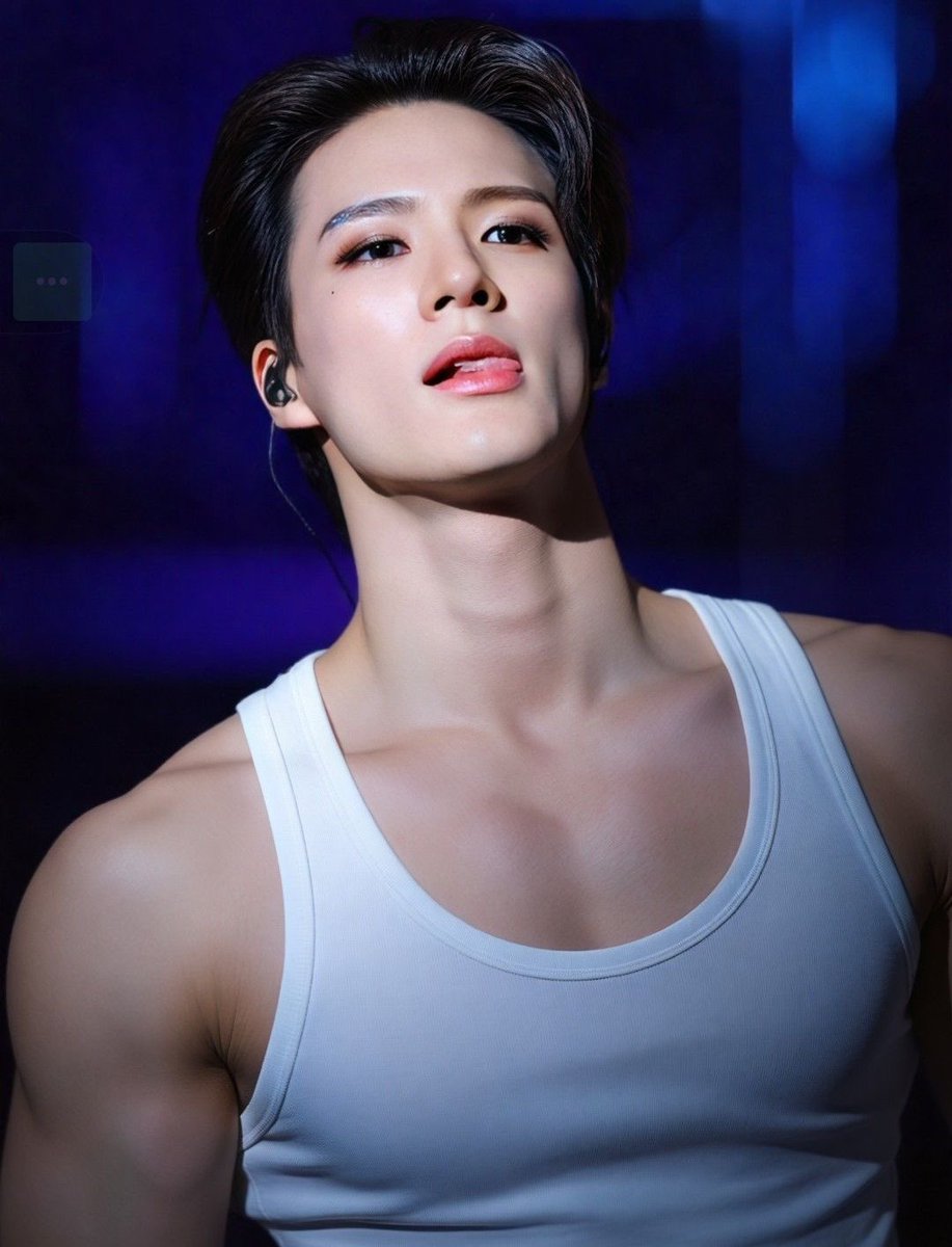 thebigstdik's tweet image. main kekamar abang yu dek?