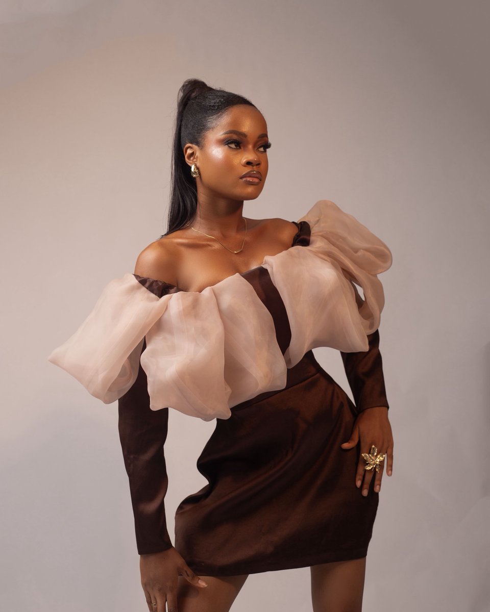 CLORTING! tweet media