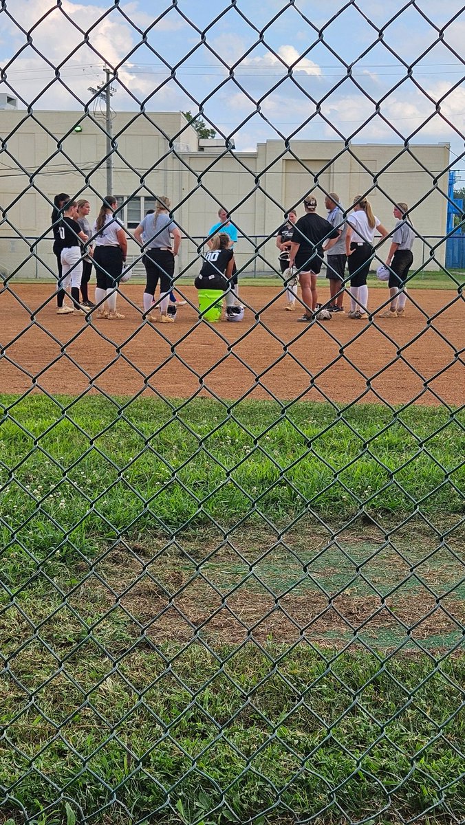 First official practice with my new team! (Thanks dad for the pic) I'm ready to start an exciting season with <a href="/F_PlatinumLong/">KY Fury Platinum Long</a>